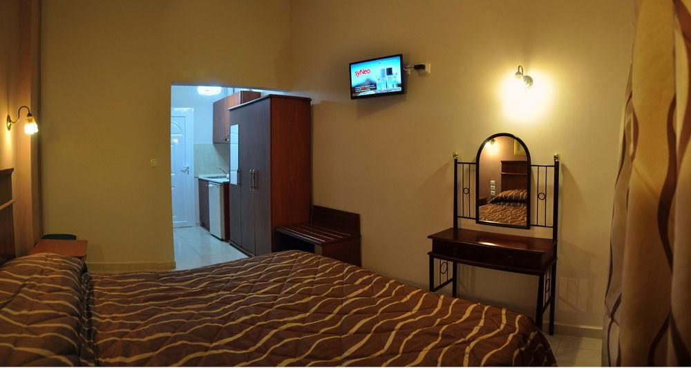 Alexandrina Apartment Mola Kalyva Ngoại thất bức ảnh