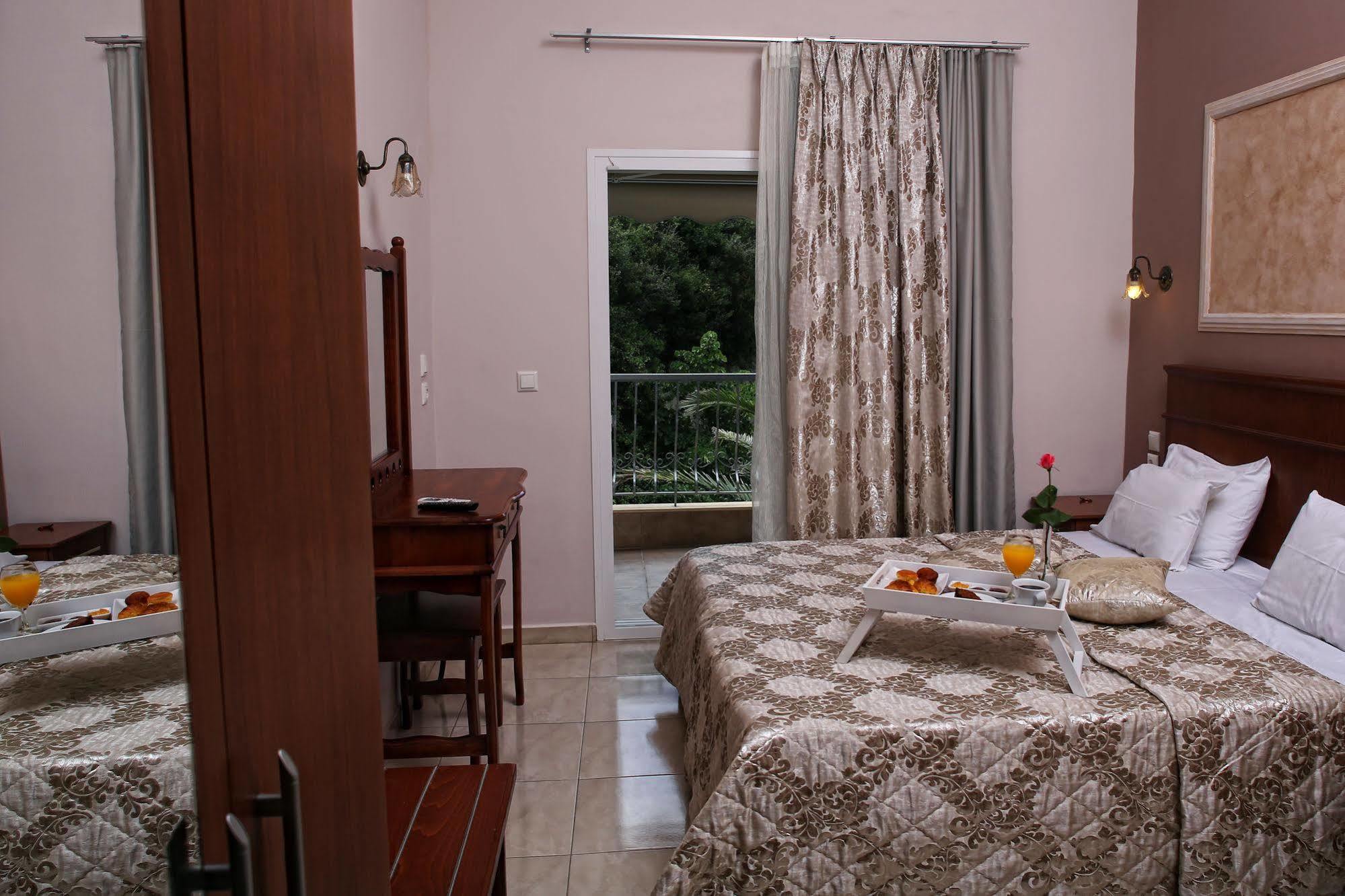 Alexandrina Apartment Mola Kalyva Ngoại thất bức ảnh