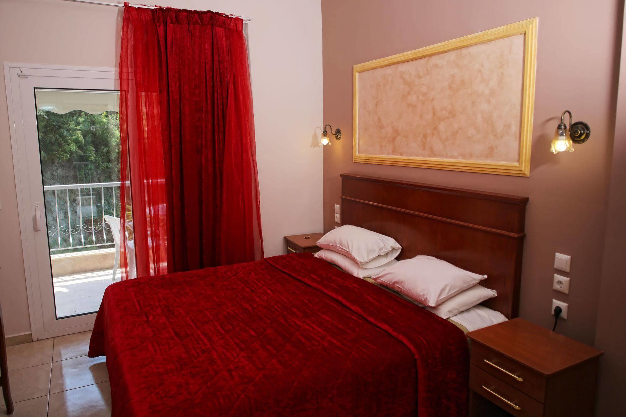 Alexandrina Apartment Mola Kalyva Ngoại thất bức ảnh